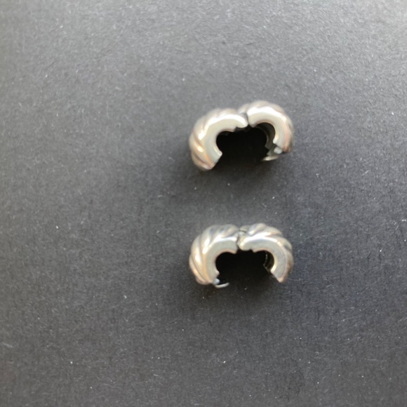 Pandora Clips - Picture 3 of 3